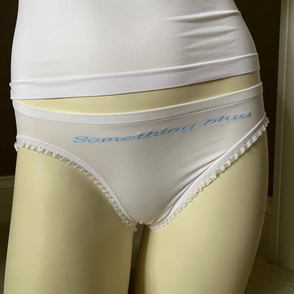 Victoria’s Secret “ I do Something blue “ lingerie set of 2 pc, size S - Picture 5 of 15